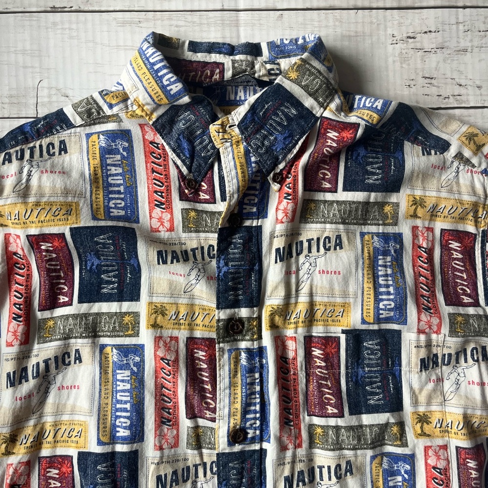 Nautica Men's Shirt Size Medium